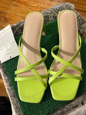 The Drop Amelie Square Toe Slip On Sandals Strappy Lime Green